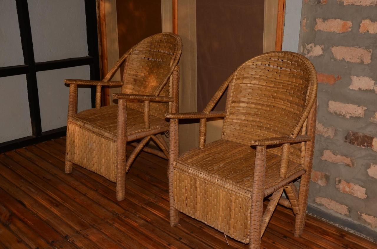 Irungu Forest Safari Lodge Katunguru Dış mekan fotoğraf